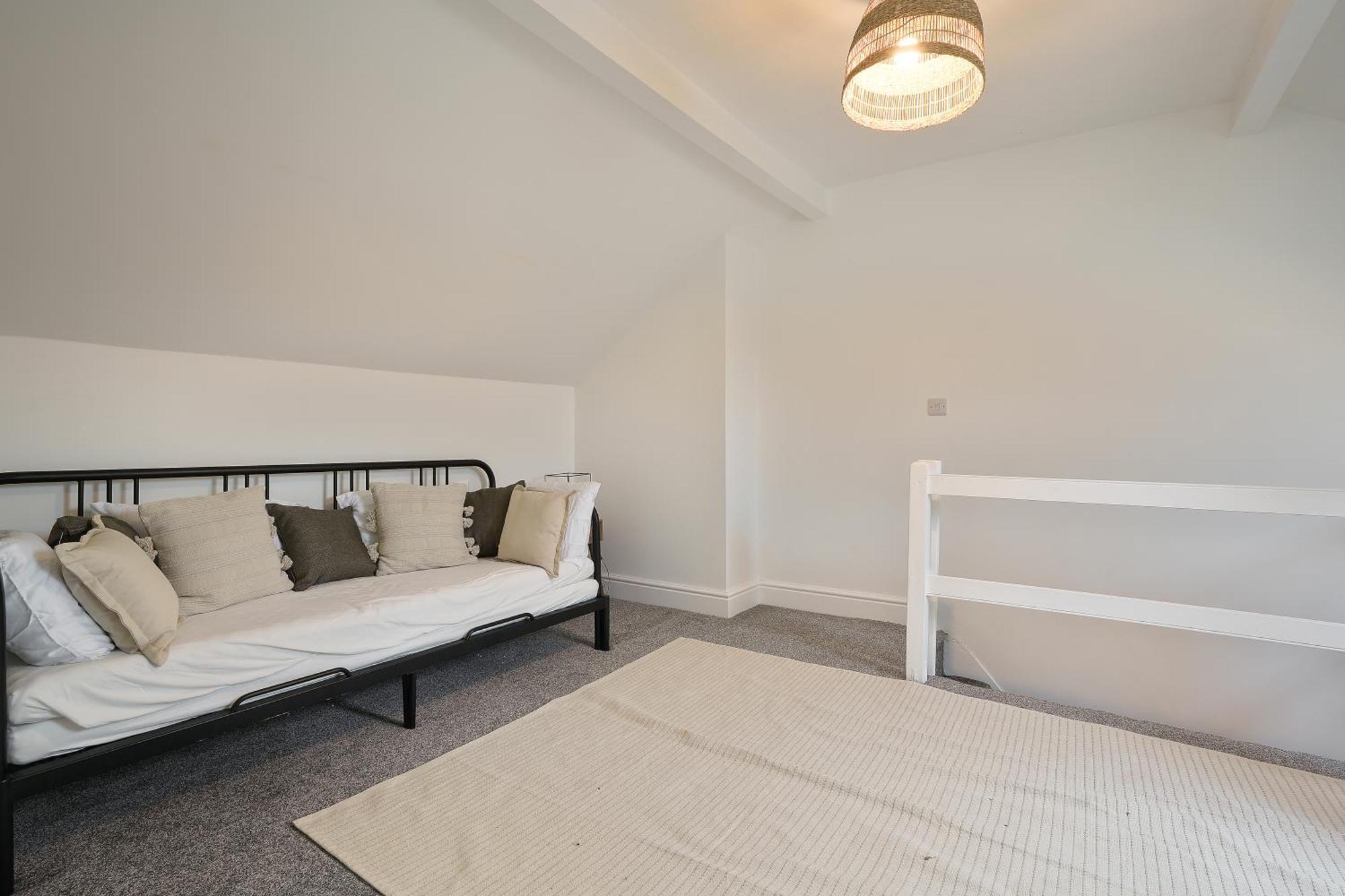 Sheffield Apt, Free Parking, Perfect For Workers Stannington  Bagian luar foto